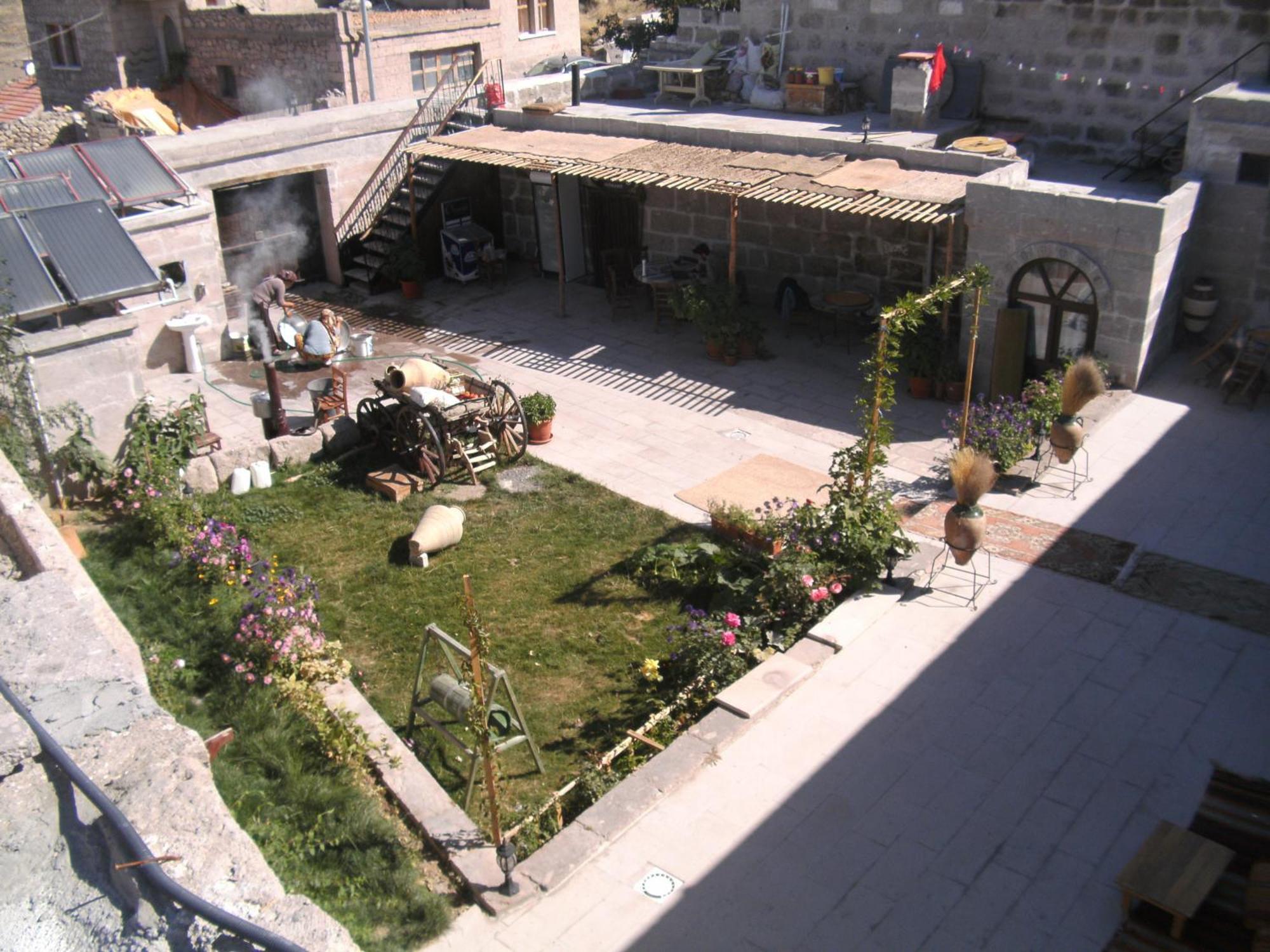 Osmanoglu Hotel Guzelyurt Buitenkant foto